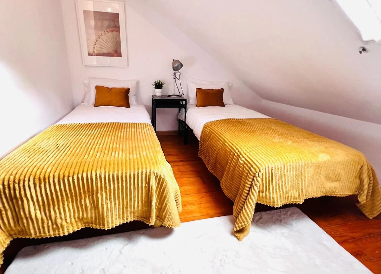 Hostel Bairro Alto, Best Location In Lisbon City Centre